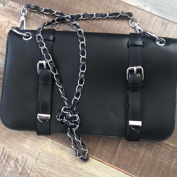 Crossbody bundle - Picture 3 of 8